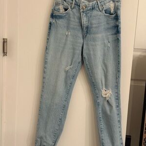 Good American Blue Boyfriend Jeans with Distressed Knee